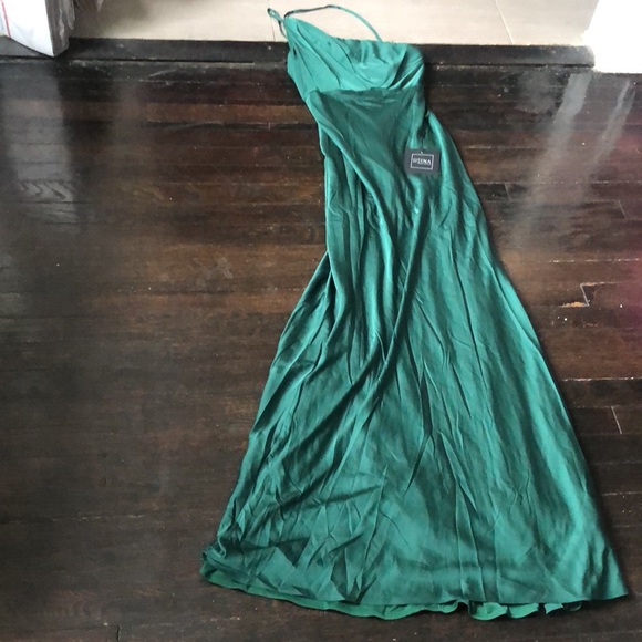 Ieena for Mac Duggal one shoulder satin gown emerald green festive  party 6 NWT - Picture 5 of 9